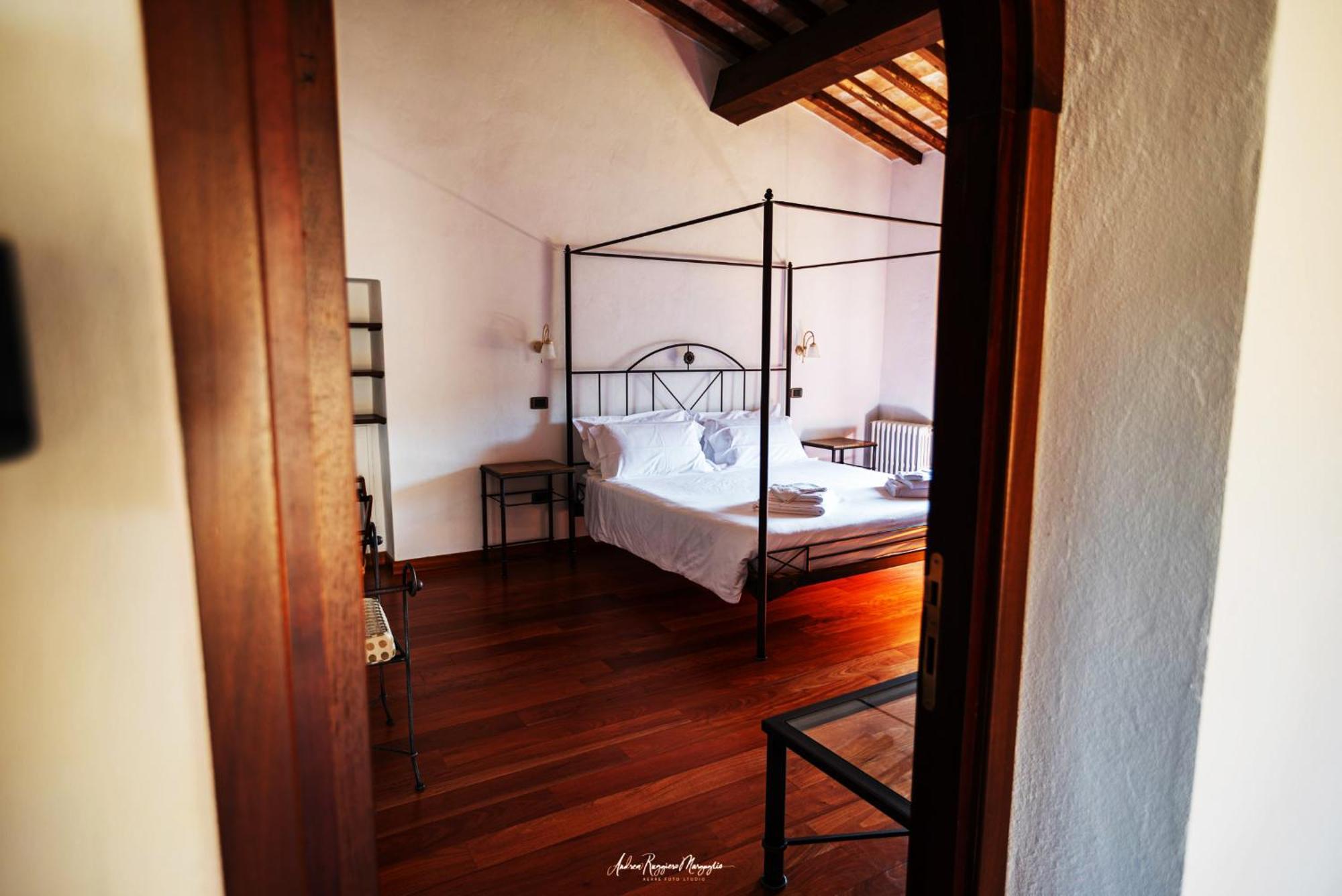 Agriturismo Aia Leccioni Micciano Bagian luar foto