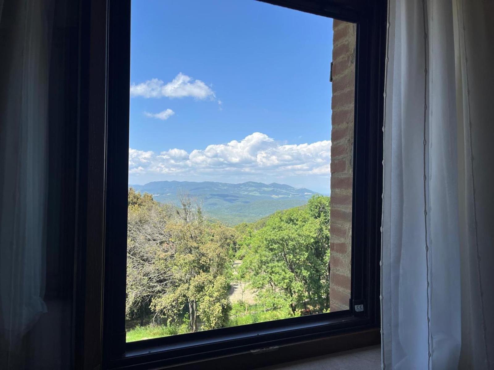 Agriturismo Aia Leccioni Micciano Bagian luar foto