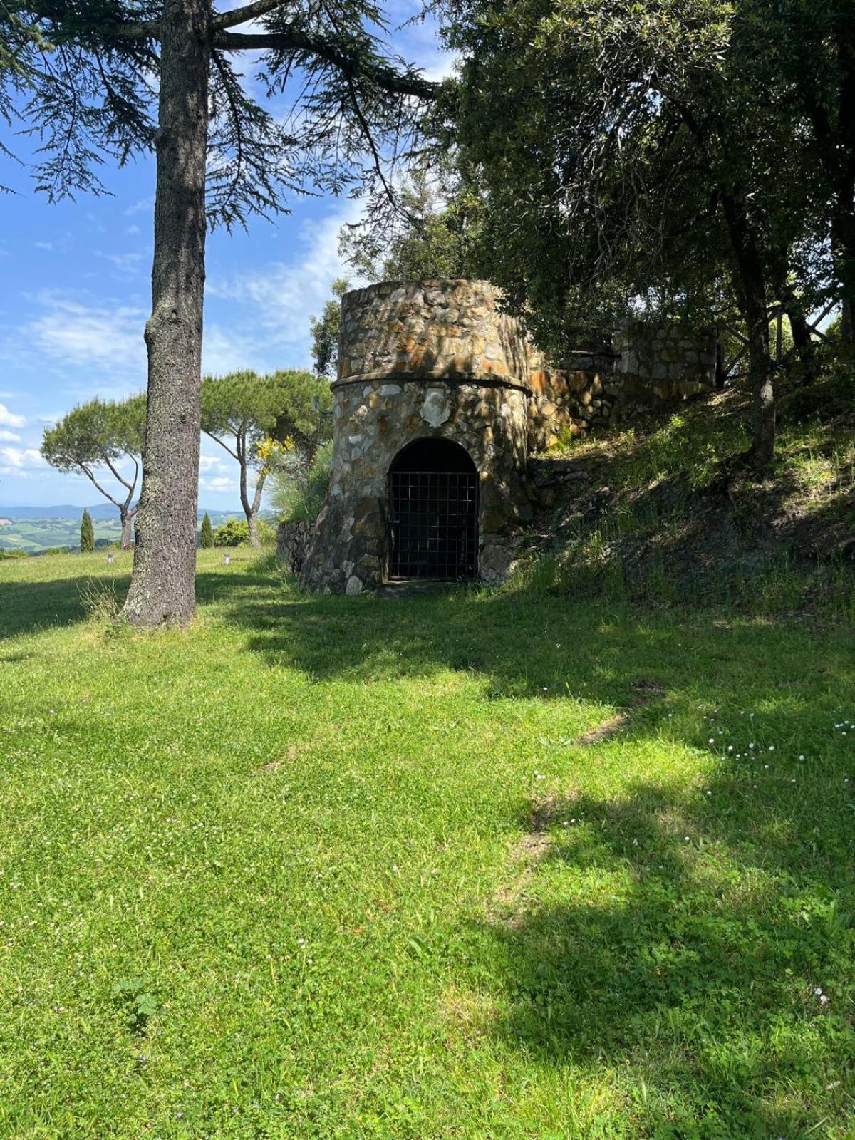 Agriturismo Aia Leccioni Micciano Bagian luar foto